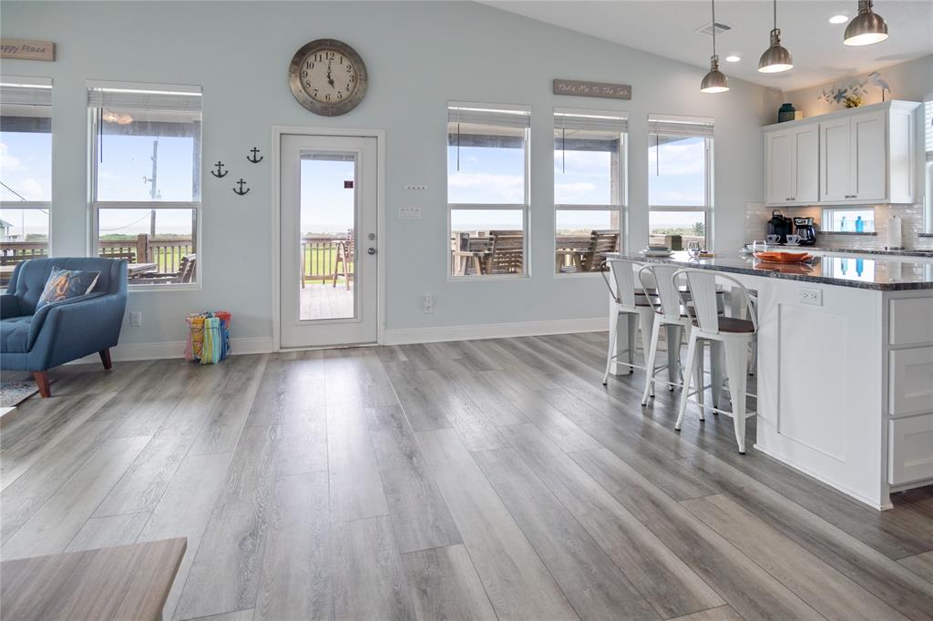4413 Strand Avenue, Port Bolivar, Texas image 8
