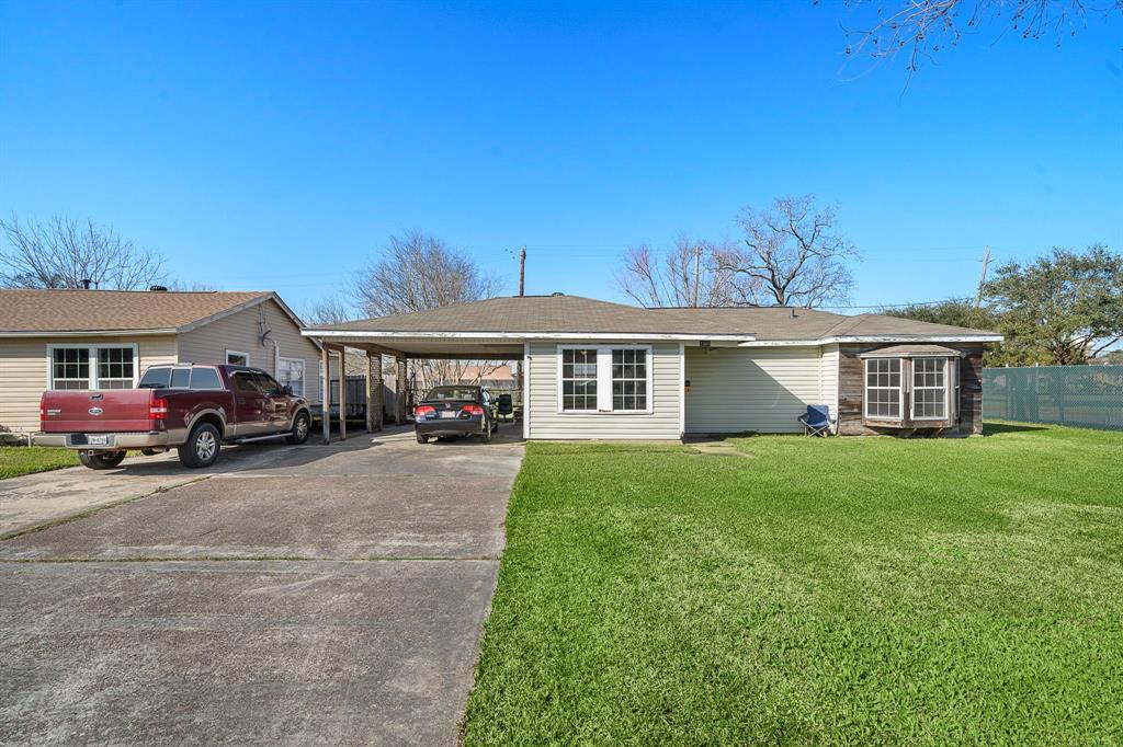 1000 W Thomas Avenue, Pasadena, Texas image 1