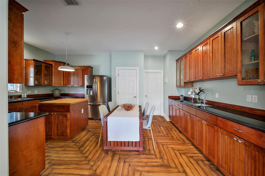 1504 Columbia Street, Houston, Texas image 7
