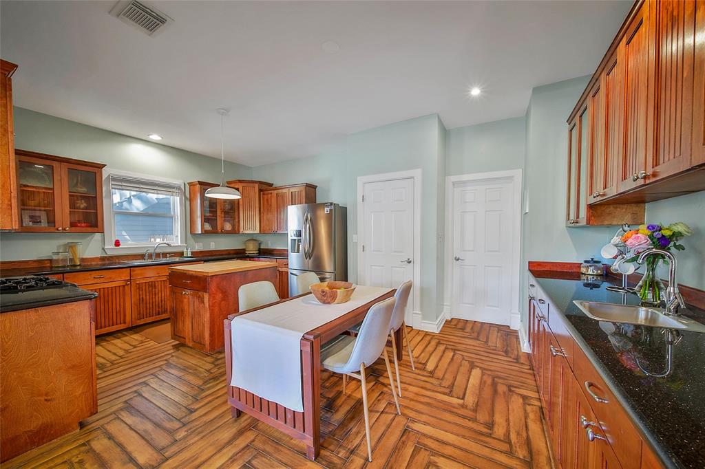 1504 Columbia Street, Houston, Texas image 13