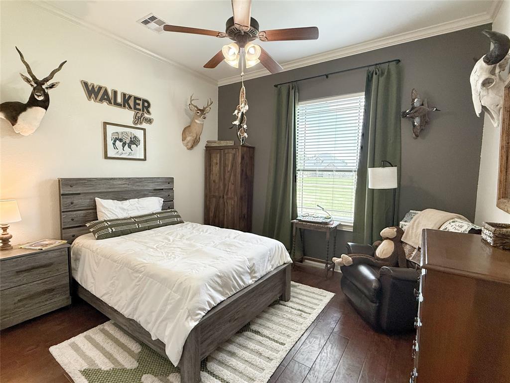 1549 Frontier Trail, Angleton, Texas image 16