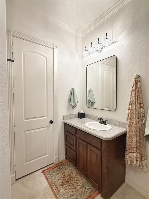 1549 Frontier Trail, Angleton, Texas image 13