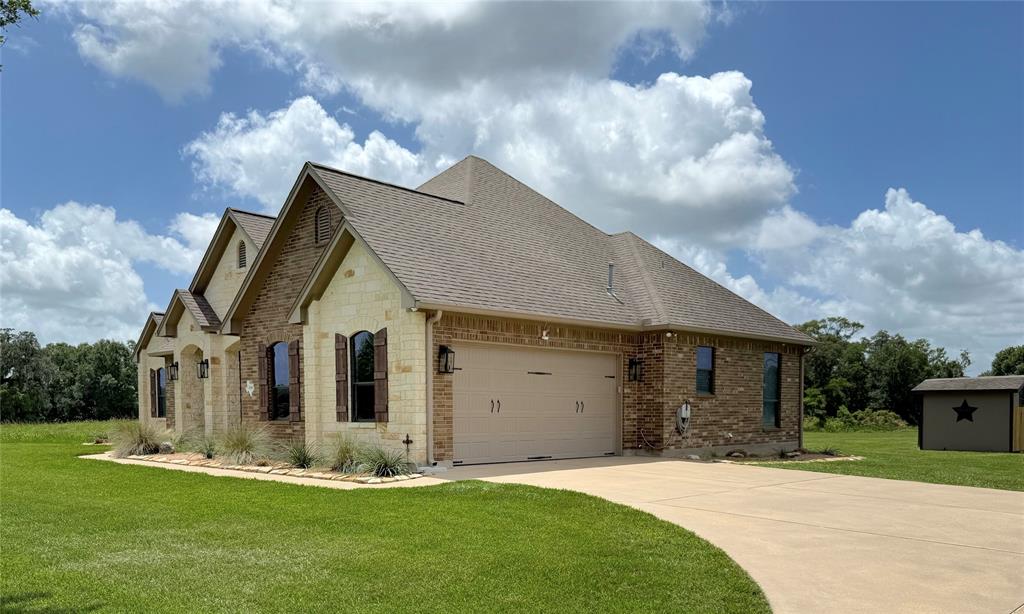 1549 Frontier Trail, Angleton, Texas image 25