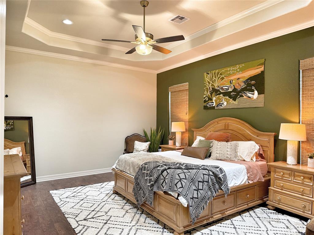 1549 Frontier Trail, Angleton, Texas image 11