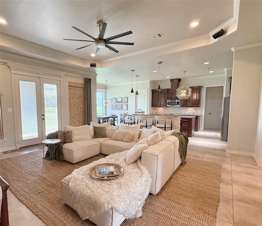 1549 Frontier Trail