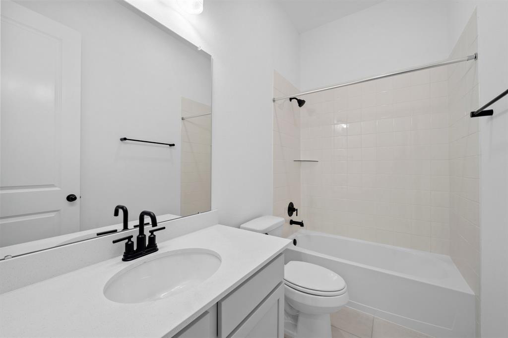 32010 Fernwood Mallow Court, Hockley, Texas image 5