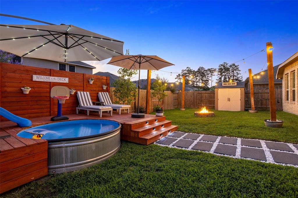 2373 Old Stone Drive, Conroe, Texas image 2