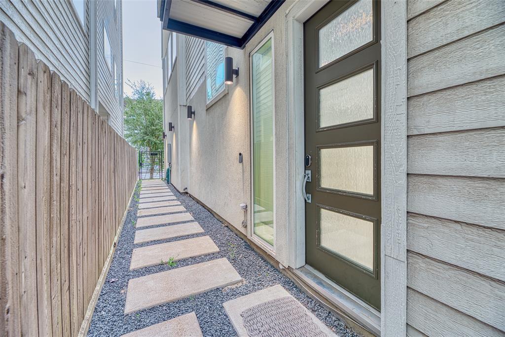 1504 Anita Street