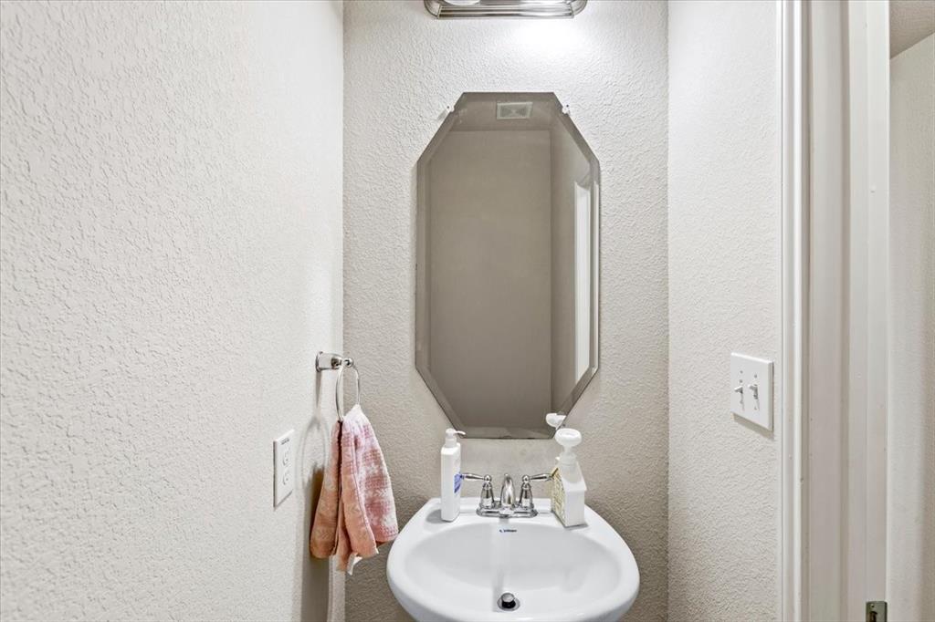 2506 Solitude, Deer Park, Texas image 24