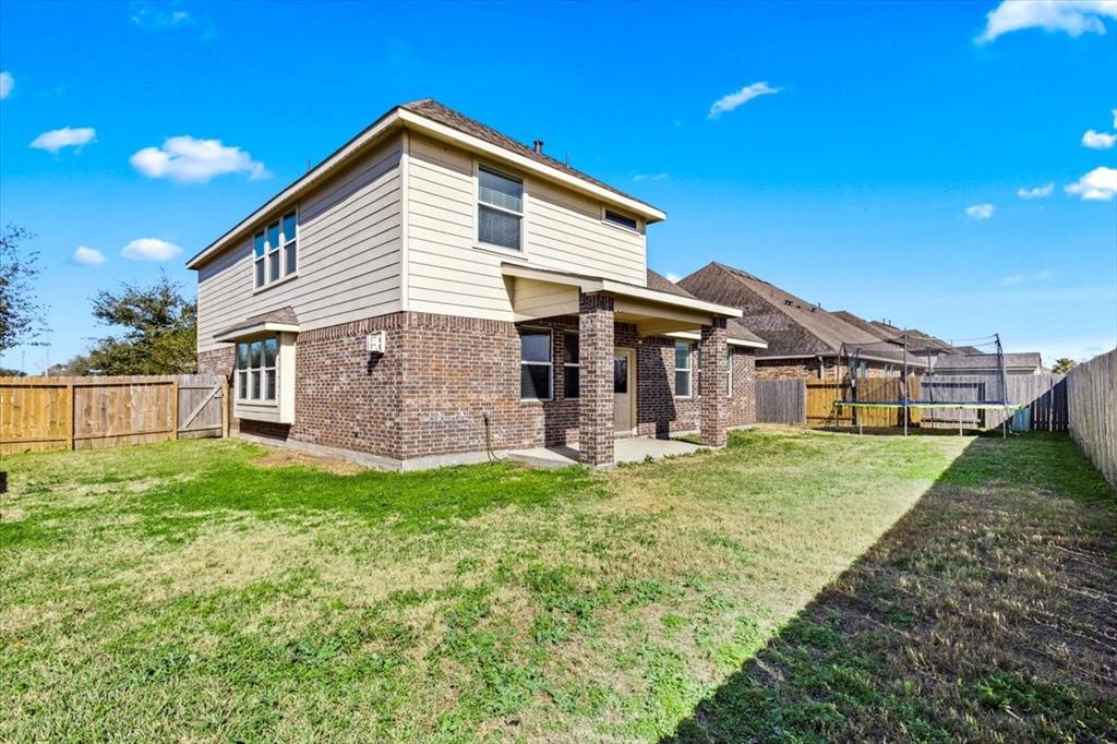 2506 Solitude, Deer Park, Texas image 37
