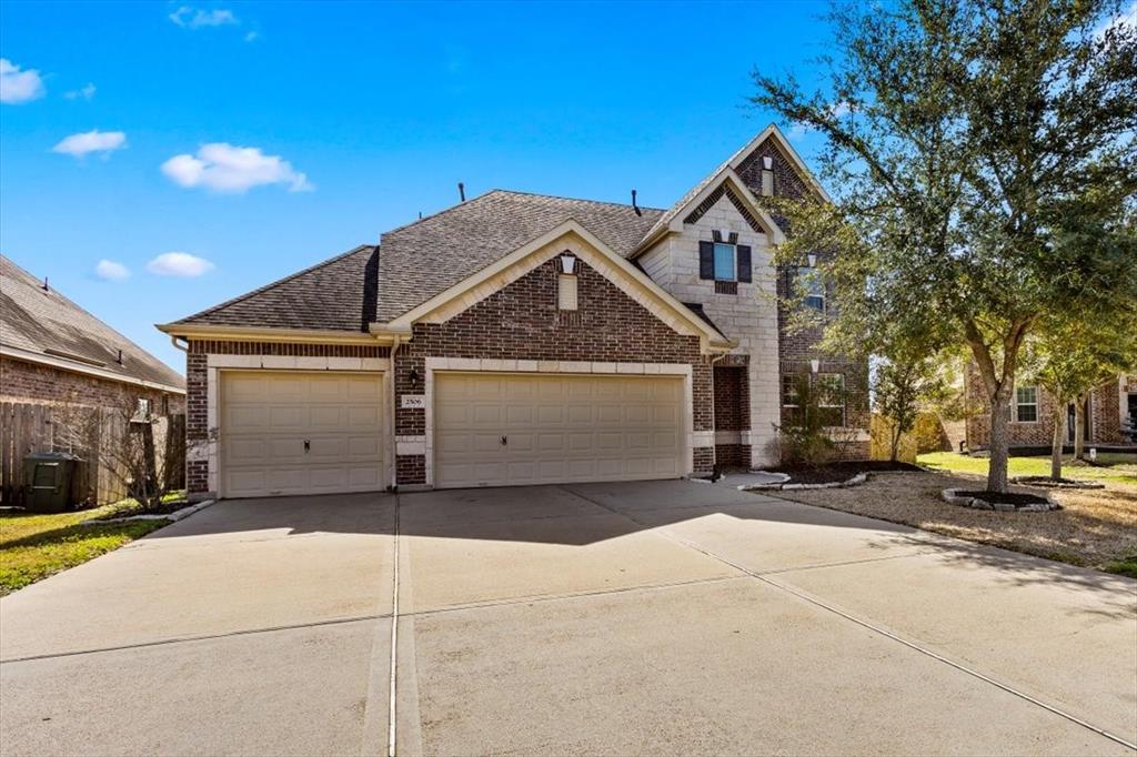 2506 Solitude, Deer Park, Texas image 1