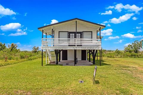 A home in Port Bolivar