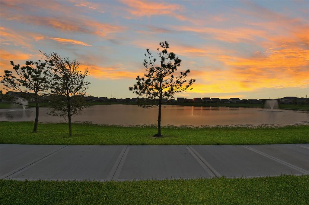 4827 Sabino Bend Lane, Katy, Texas image 35