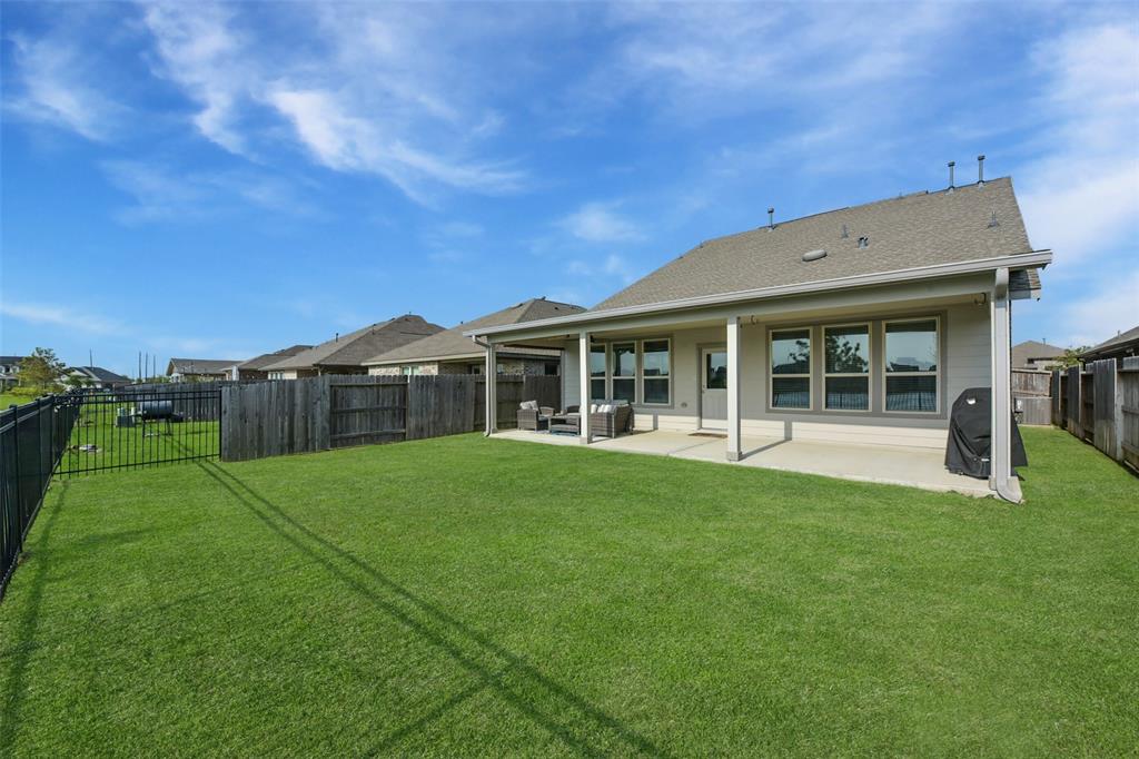4827 Sabino Bend Lane, Katy, Texas image 38