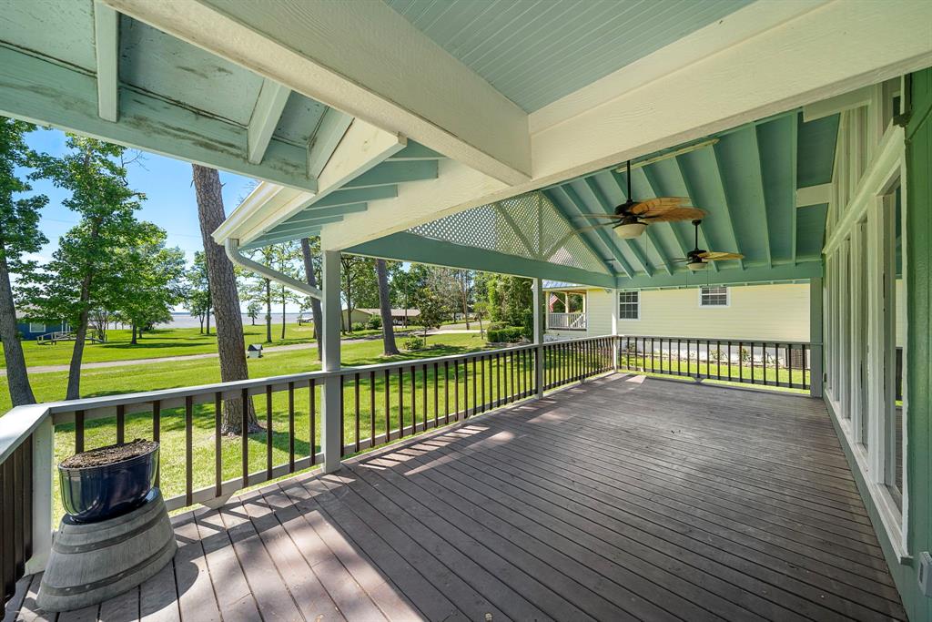 315 Lakeview Harbor, Onalaska, Texas image 6
