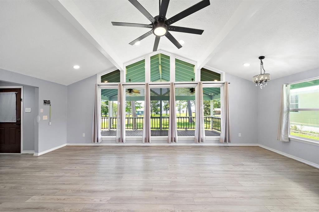 315 Lakeview Harbor, Onalaska, Texas image 2