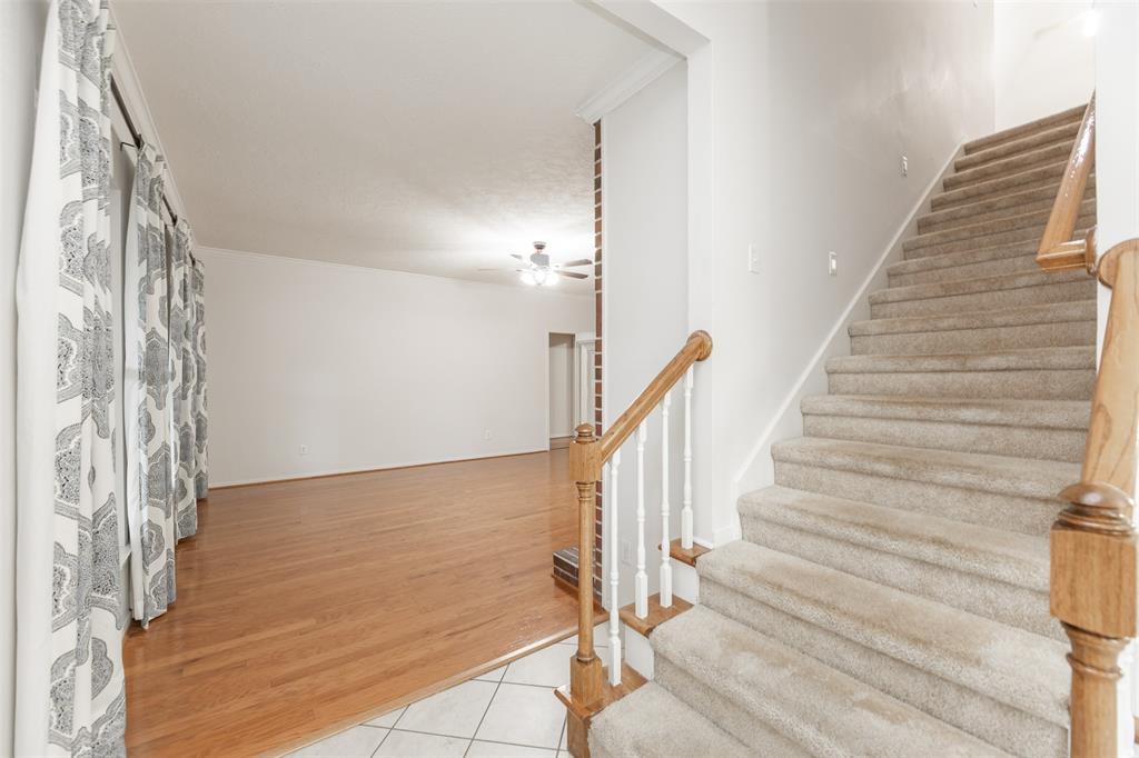 6619 Berrytree Lane, Sugar Land, Texas image 35