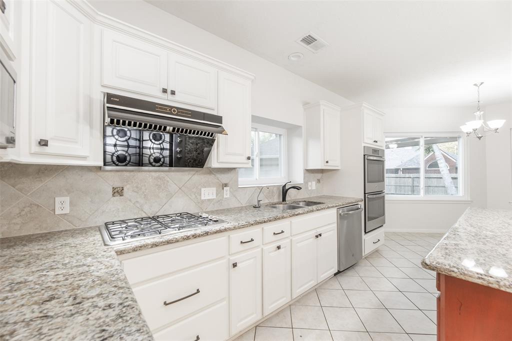 6619 Berrytree Lane, Sugar Land, Texas image 30