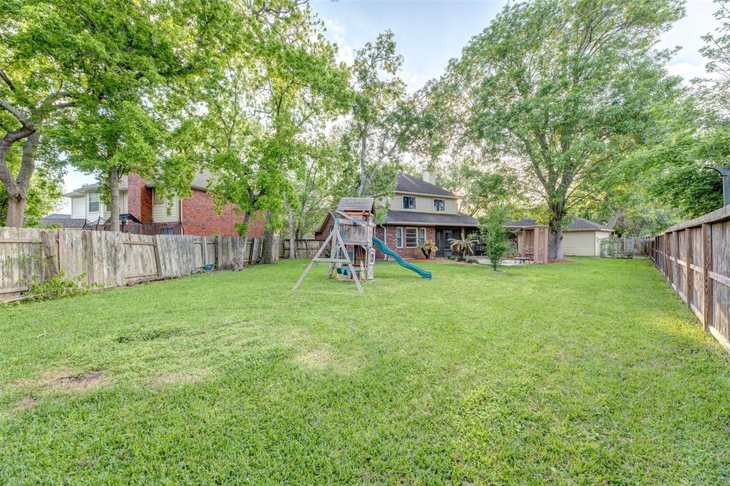 6619 Berrytree Lane, Sugar Land, Texas image 9