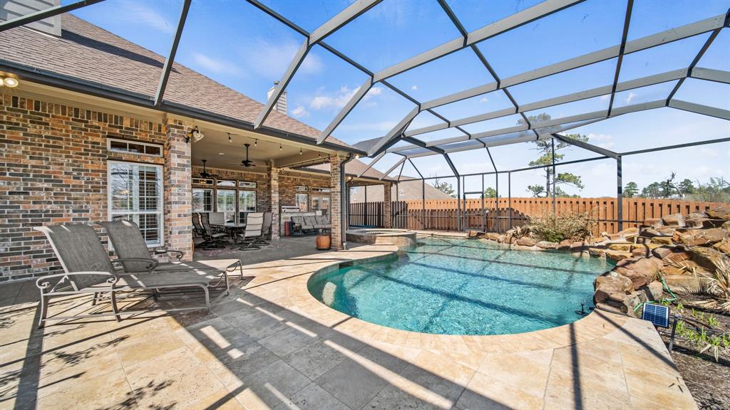 12722 Longmire Way, Conroe, Texas image 5
