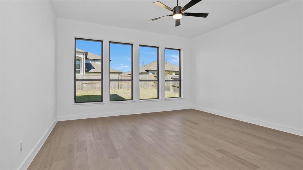 9003 Orchard Cove