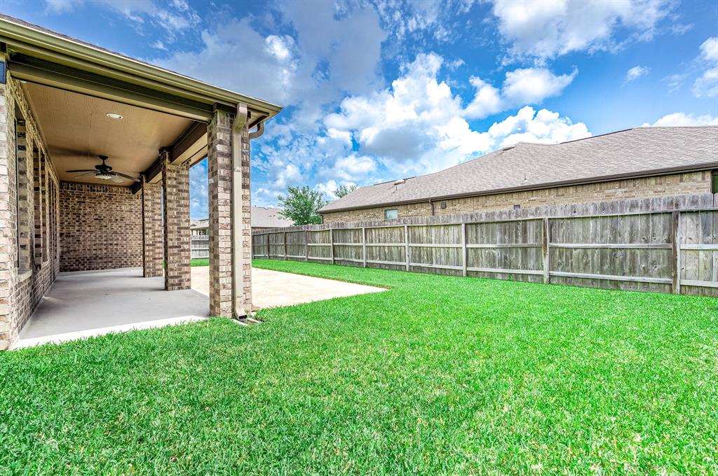 3619 Belmore Lane, Pearland, Texas image 28