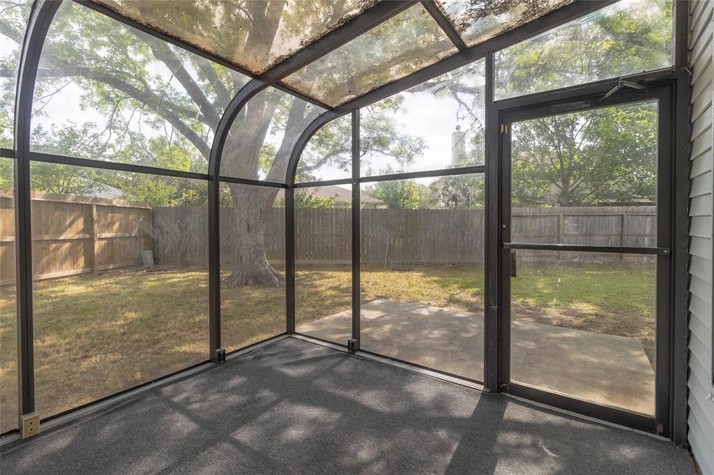 20403 Blue Beech Drive, Katy, Texas image 18