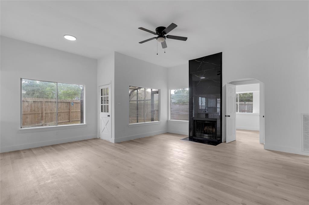 20403 Blue Beech Drive, Katy, Texas image 3