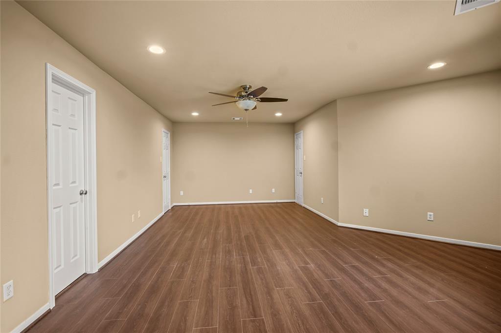 2306 Scarlatti Drive, Pearland, Texas image 27