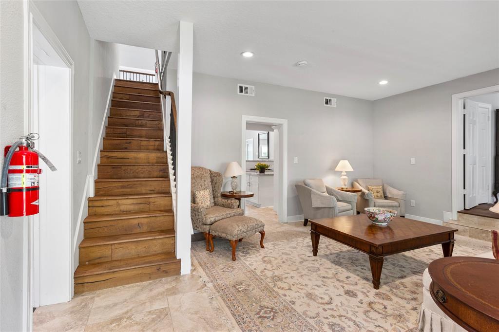 14009 W Hughes Road