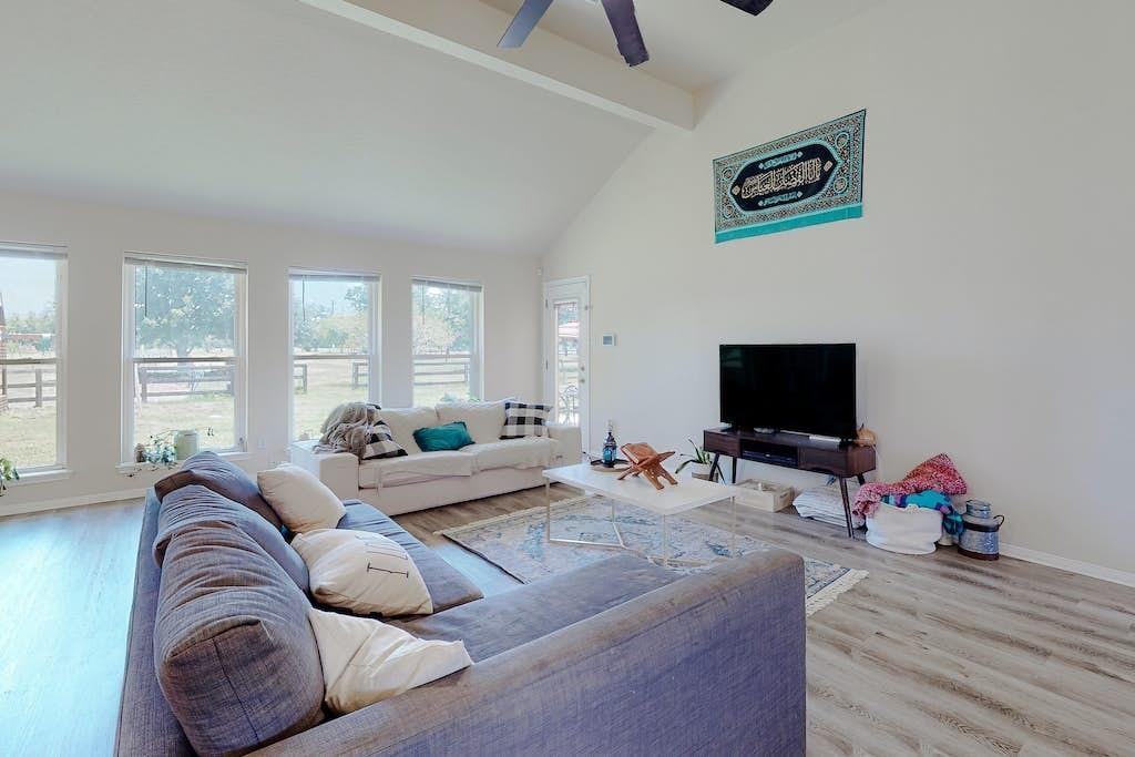 2918 Amber Lane