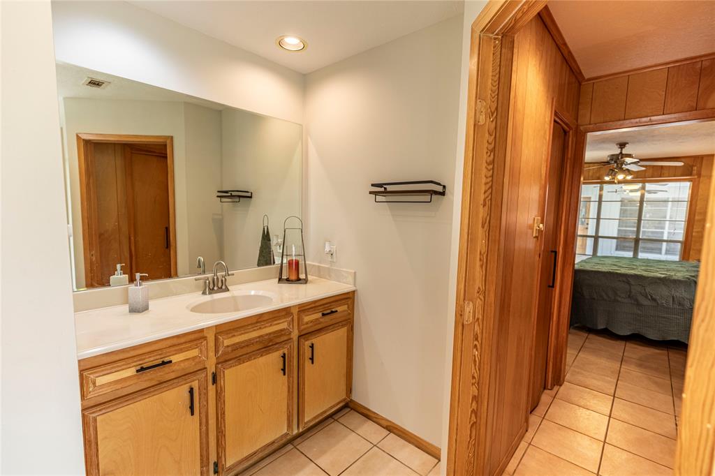 6766 Stokes Road, Bellville, Texas image 10
