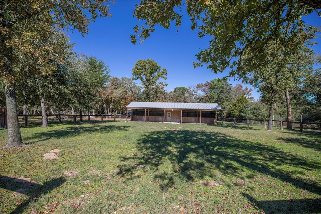 6766 Stokes Road, Bellville, Texas image 25
