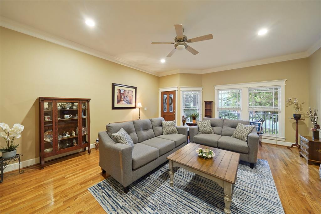 606 E 27th Street, Houston, Texas image 8