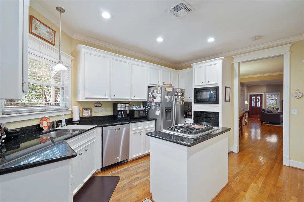 606 E 27th Street, Houston, Texas image 14
