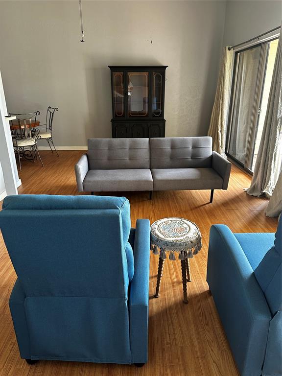 204 Lakeview Terrace