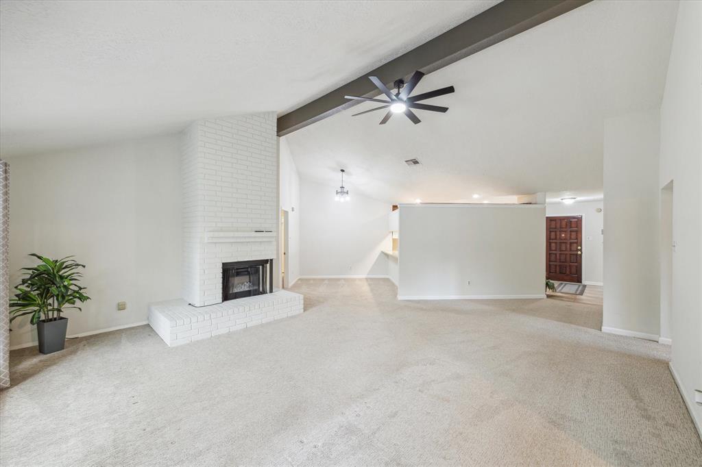 1018 W Castlewood Avenue, Friendswood, Texas image 16