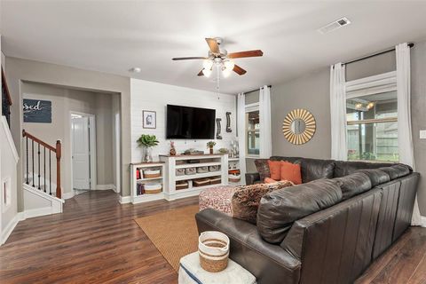 Single Family Residence in Texas City TX 12805 Narrow Cove Drive 7.jpg