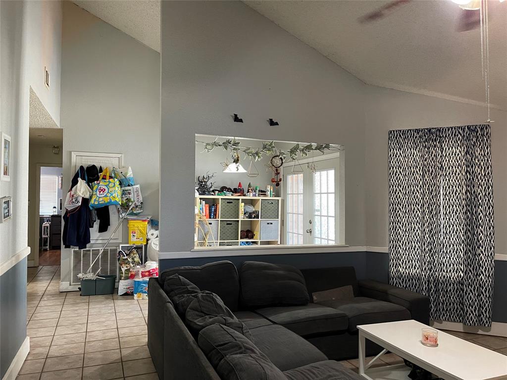 23419 Prairie Bird Drive, Spring, Texas image 5