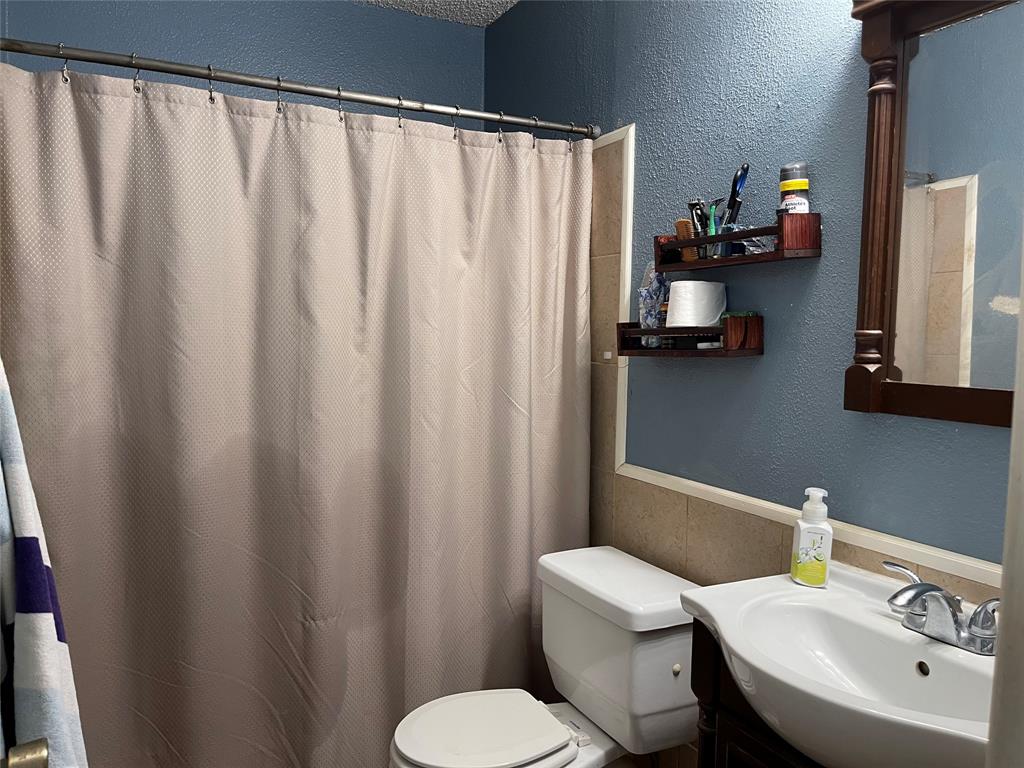 23419 Prairie Bird Drive, Spring, Texas image 9