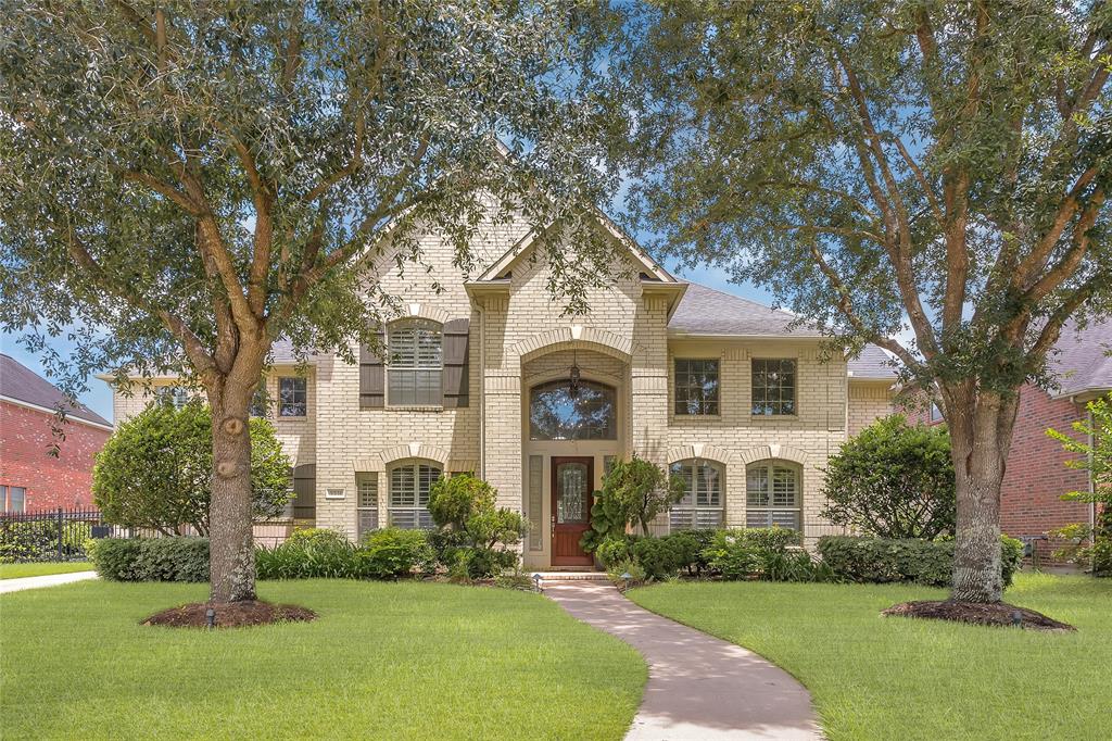5531 Grandwood Lane