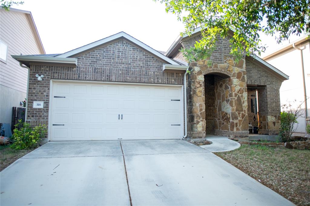 316 Wincliff Drive, Buda, Texas image 1