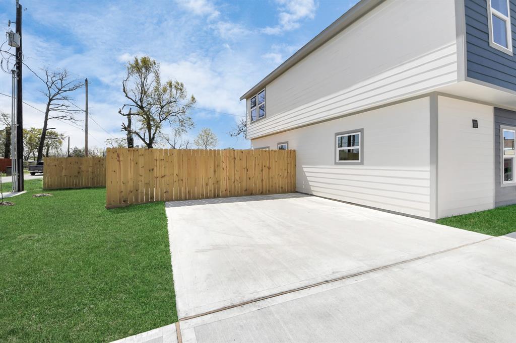 8501 Autumn Lane #D, Houston, Texas image 5