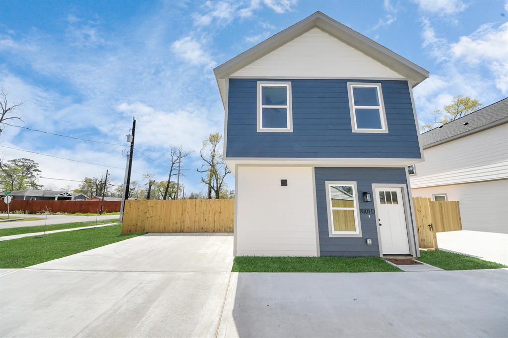 8501 Autumn Lane #D, Houston, Texas image 2