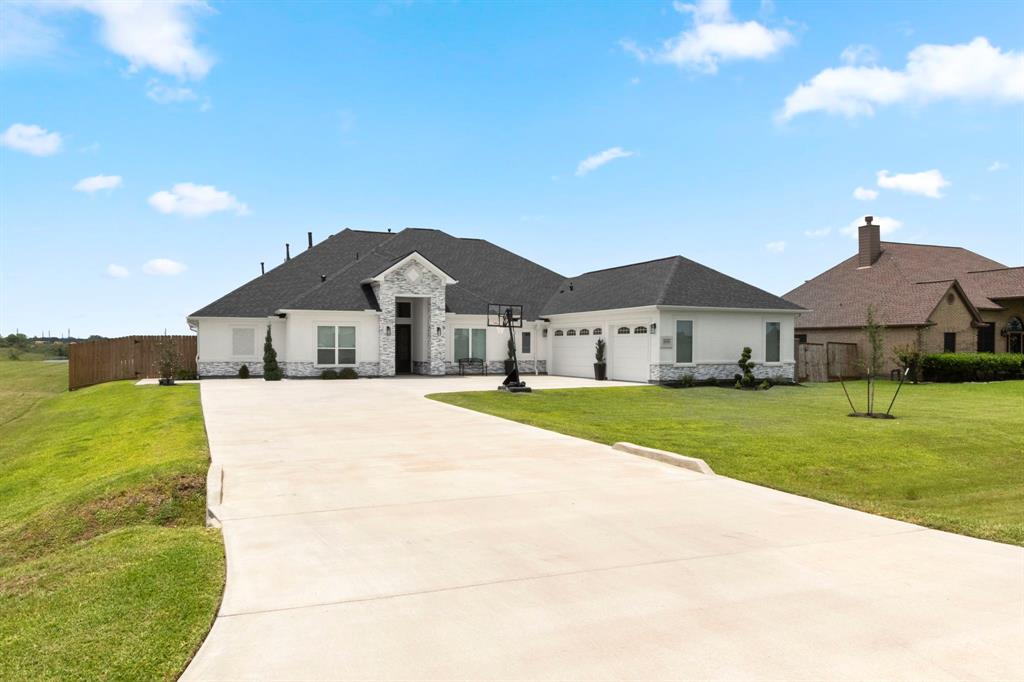 25703 Red Shadow Lane
