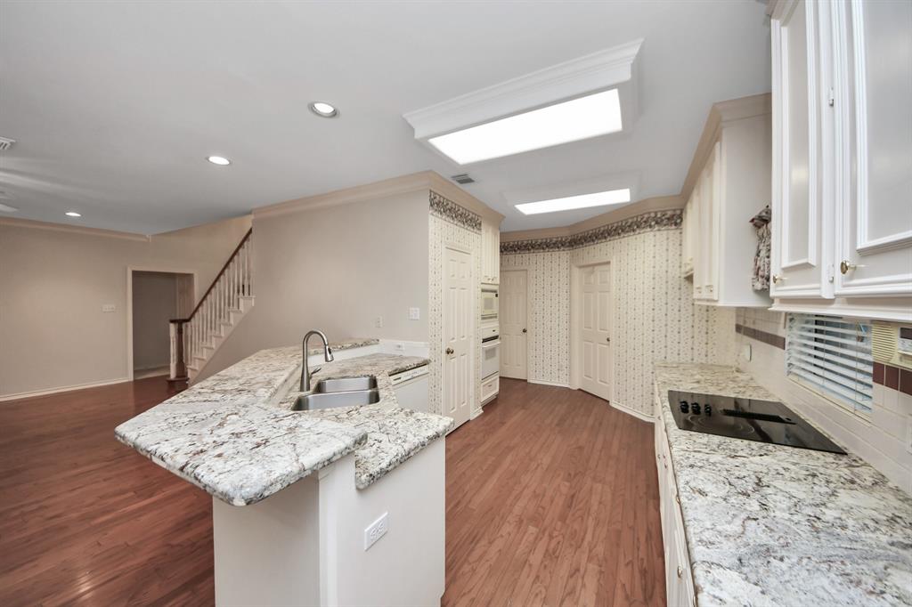 1330 Woodmere Lane, Richmond, Texas image 12