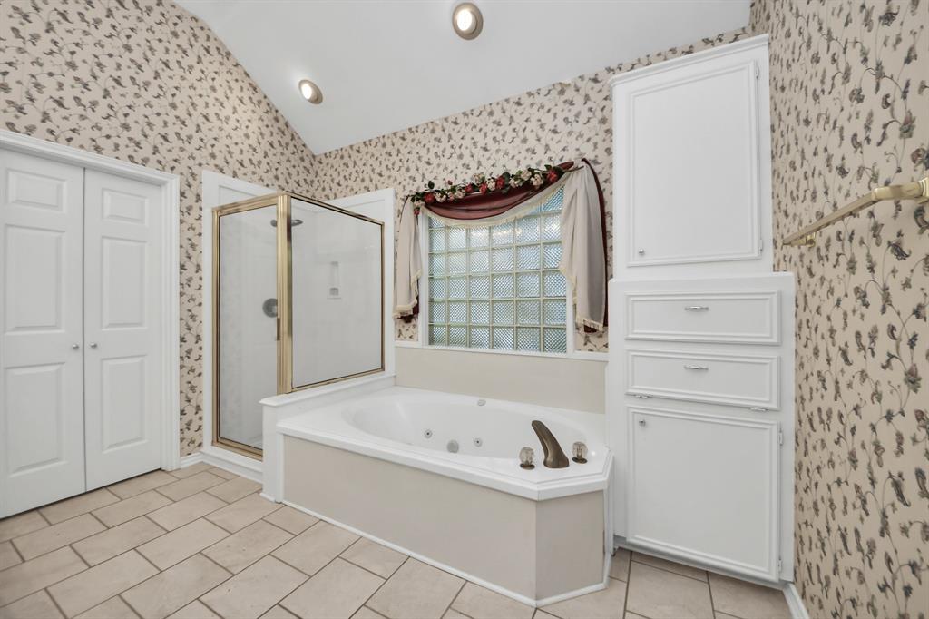 1330 Woodmere Lane, Richmond, Texas image 23