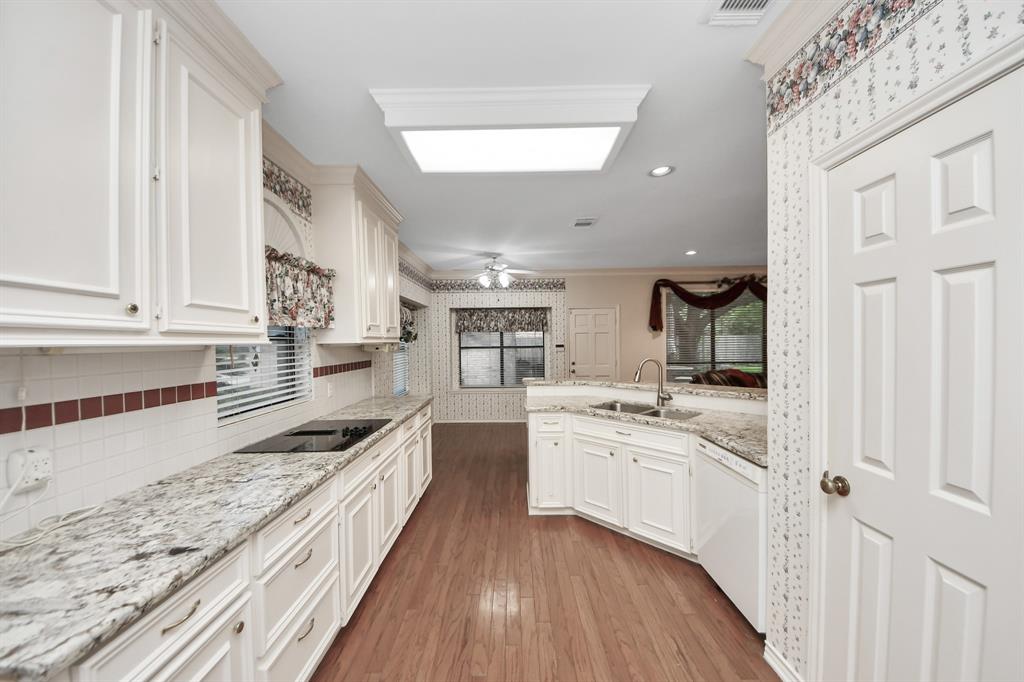 1330 Woodmere Lane, Richmond, Texas image 15