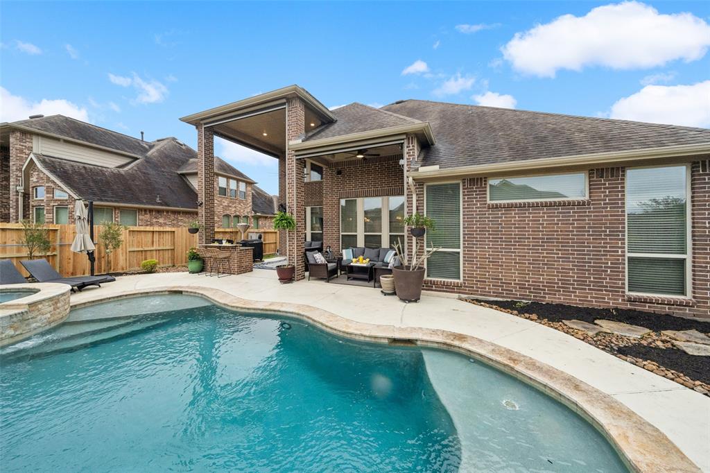 5802 Willow Park Terrace Lane