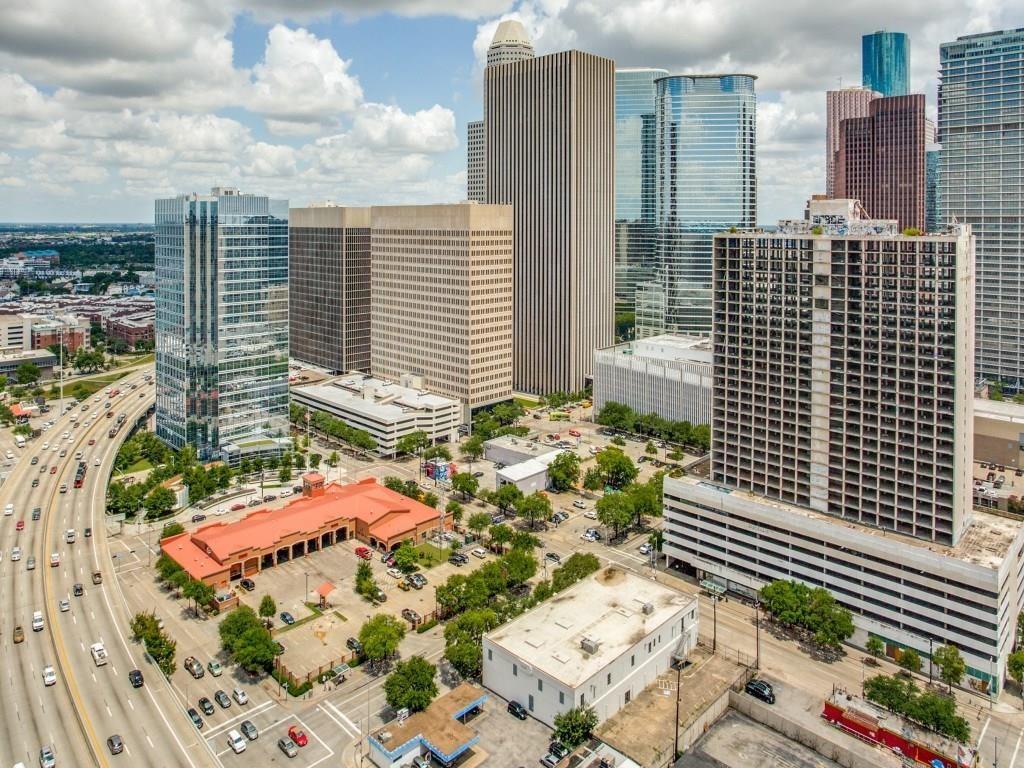 2016 Main Street #1208, Houston, Texas image 4
